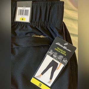 Eddie Bauer casual ankle pant